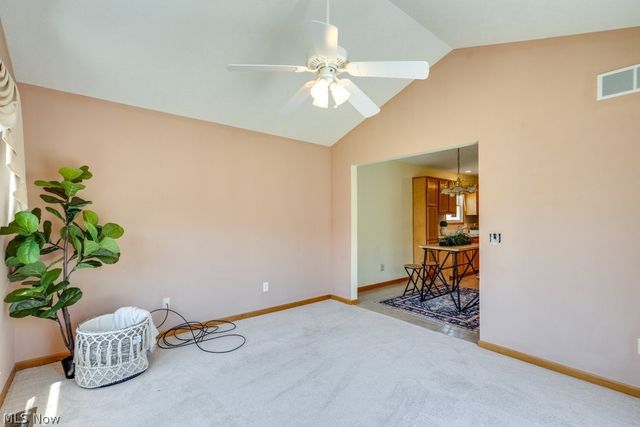 1488 Waters Edge Drive, Akron, OH 44313