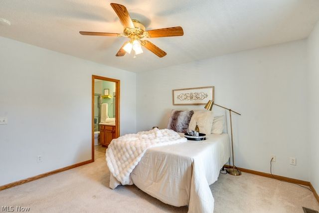 1488 Waters Edge Drive, Akron, OH 44313