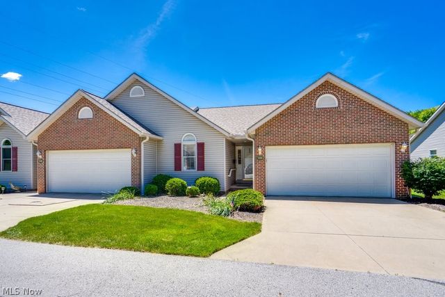 1488 Waters Edge Drive, Akron, OH 44313