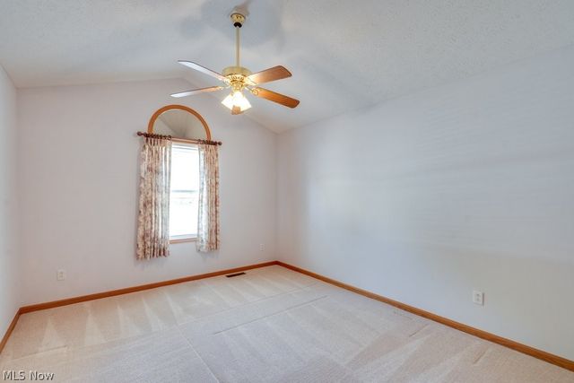 1488 Waters Edge Drive, Akron, OH 44313