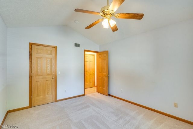 1488 Waters Edge Drive, Akron, OH 44313