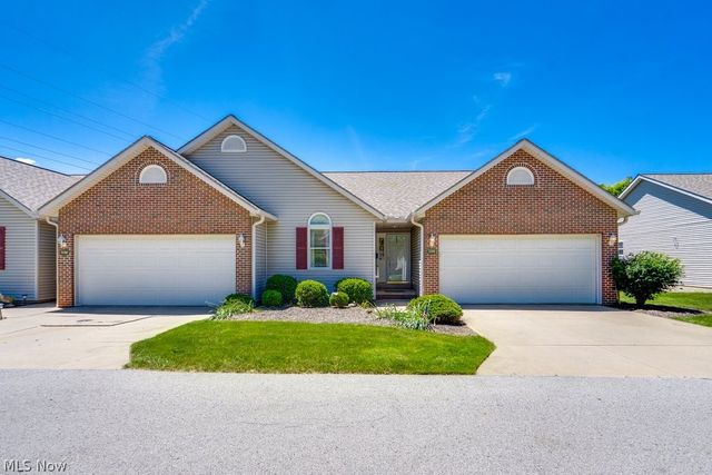 1488 Waters Edge Drive, Akron, OH 44313