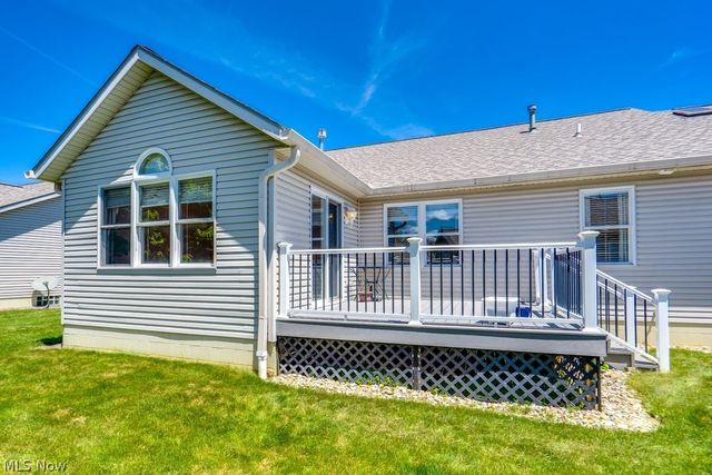 1488 Waters Edge Drive, Akron, OH 44313