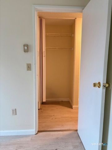 176 Burgundy Hill Lane 176, Middletown, CT 06457