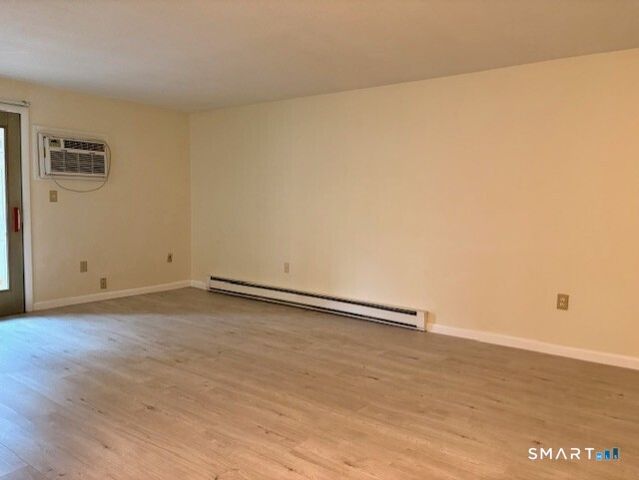 176 Burgundy Hill Lane 176, Middletown, CT 06457