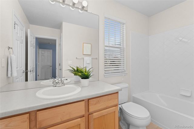 2956 Windridge Circle, Highlands Ranch, CO 80126