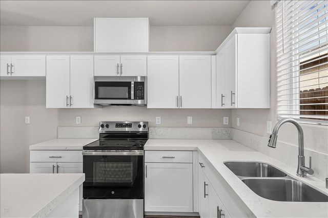 1409 Villa, Modesto, CA 95351