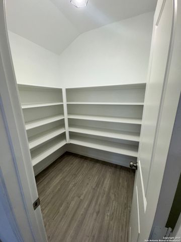 2112 Wood Thrush, San Antonio, TX 78130