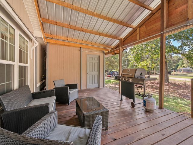 11197 Artic Circle, Conroe, TX 77306