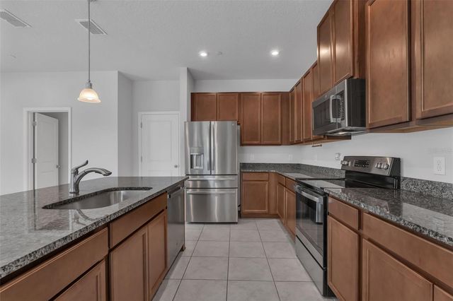 1809 HOLDEN RIDGE LANE, Clermont, FL 34715