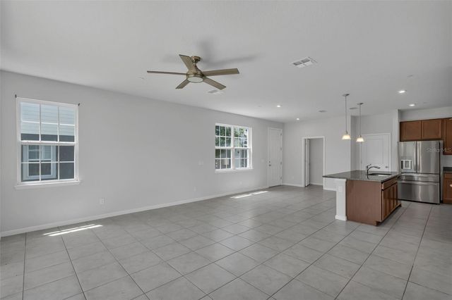 1809 HOLDEN RIDGE LANE, Clermont, FL 34715