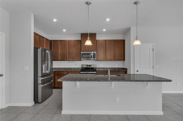 1809 HOLDEN RIDGE LANE, Clermont, FL 34715