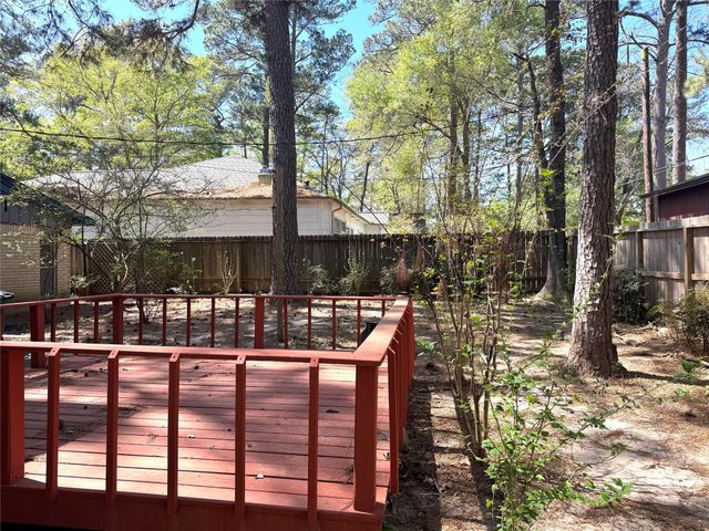 3001 Brook Drive, Huntsville, TX 77340