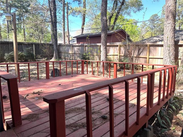 3001 Brook Drive, Huntsville, TX 77340