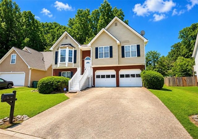 3063 Vineyard Way SE, Smyrna, GA 30082