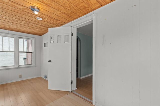 117 S Mill STREET, Saukville, WI 53080