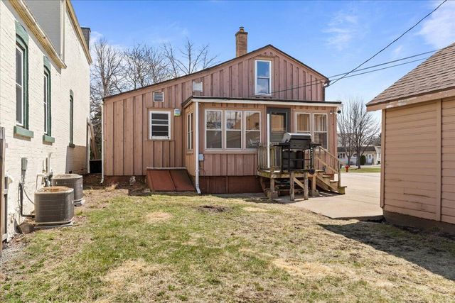 117 S Mill STREET, Saukville, WI 53080