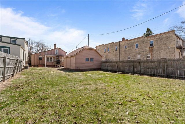 117 S Mill STREET, Saukville, WI 53080