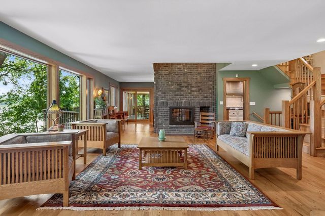 8307 Oakmere Road, Bloomington, MN 55438