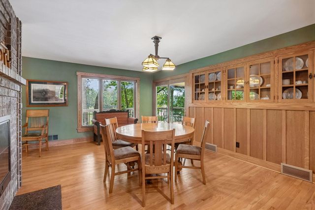 8307 Oakmere Road, Bloomington, MN 55438