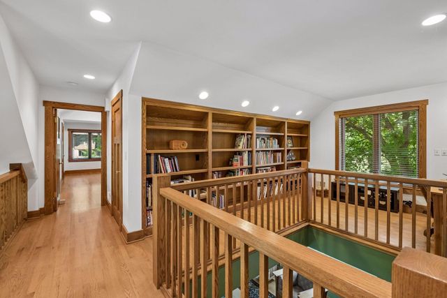 8307 Oakmere Road, Bloomington, MN 55438