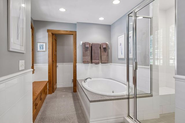 8307 Oakmere Road, Bloomington, MN 55438