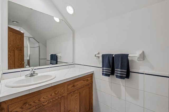 8307 Oakmere Road, Bloomington, MN 55438
