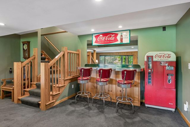 8307 Oakmere Road, Bloomington, MN 55438