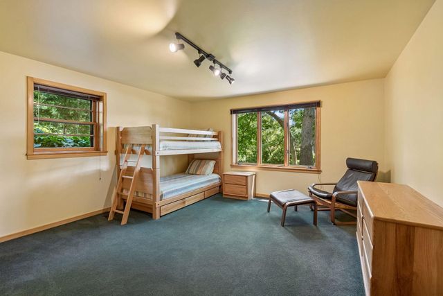 8307 Oakmere Road, Bloomington, MN 55438
