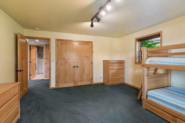 8307 Oakmere Road, Bloomington, MN 55438