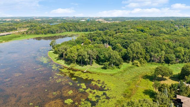 8307 Oakmere Road, Bloomington, MN 55438