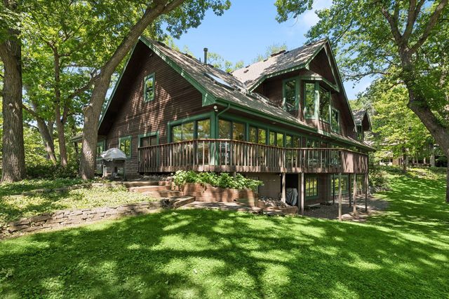 8307 Oakmere Road, Bloomington, MN 55438