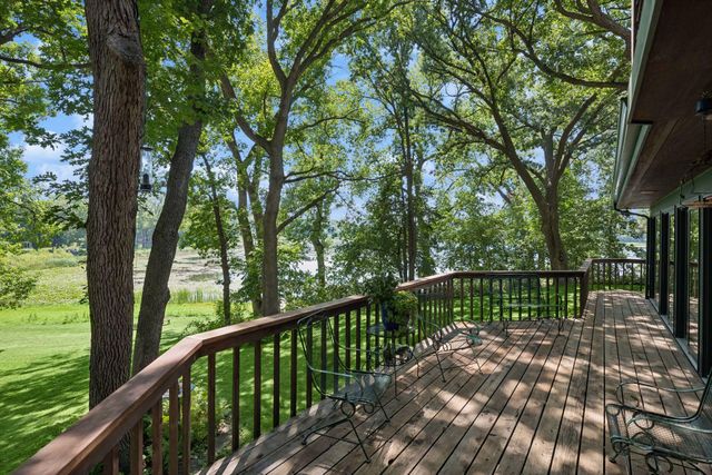 8307 Oakmere Road, Bloomington, MN 55438