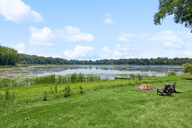 8307 Oakmere Road, Bloomington, MN 55438