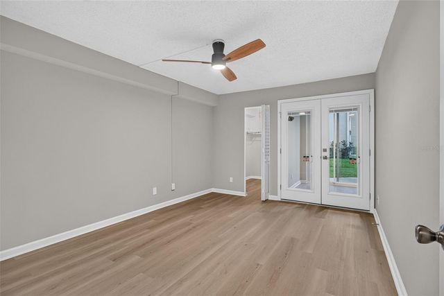 4885 1ST STREET NE 109, St Petersburg, FL 33703
