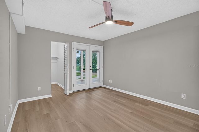 4885 1ST STREET NE 109, St Petersburg, FL 33703