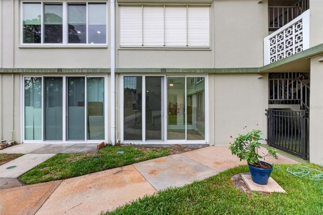 4885 1ST STREET NE 109, St Petersburg, FL 33703