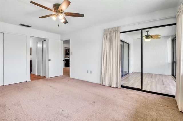 4623 LONGWATER CHASE 112 Bldg J, Sarasota, FL 34235