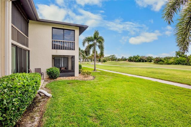 4623 LONGWATER CHASE 112 Bldg J, Sarasota, FL 34235