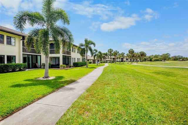 4623 LONGWATER CHASE 112 Bldg J, Sarasota, FL 34235