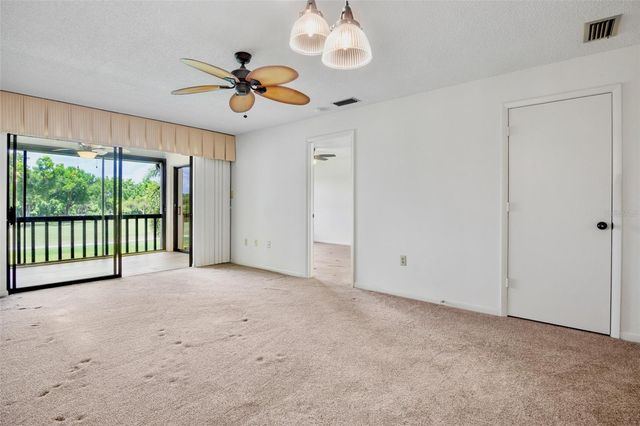 4623 LONGWATER CHASE 112 Bldg J, Sarasota, FL 34235
