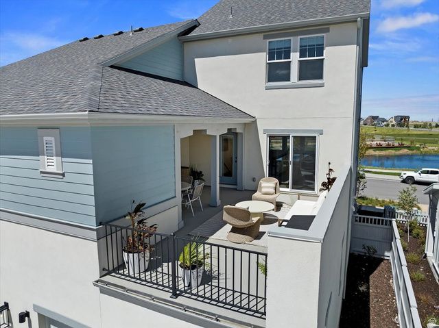 6633 W LAKE AVE, South Jordan, UT 84009