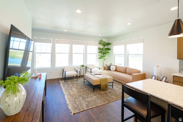 6633 W LAKE AVE, South Jordan, UT 84009