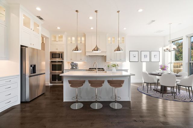 2441 Flat Creek Road, Frisco, TX 75036