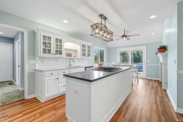 2034 County Road 68, Auburn, IN 46706