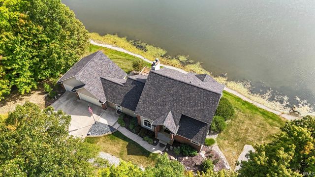 2034 County Road 68, Auburn, IN 46706