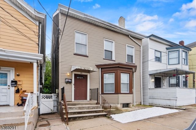 20 Elk St, Paterson City, NJ 07503