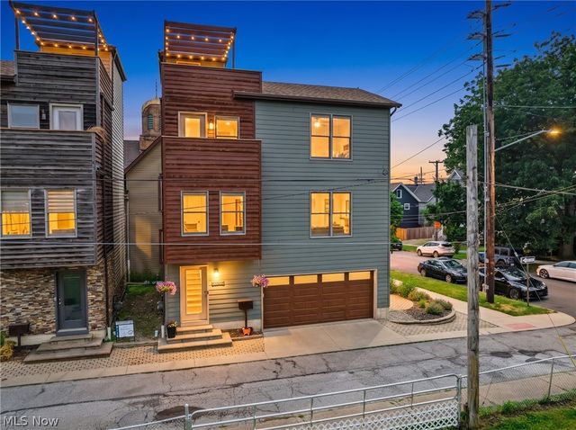 2307 Thurman Avenue, Cleveland, OH 44113