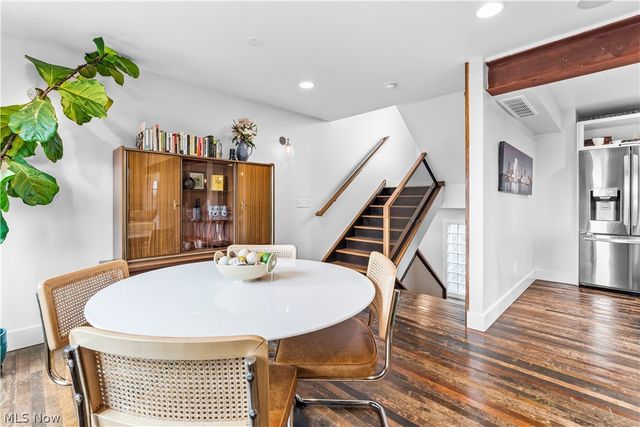 2307 Thurman Avenue, Cleveland, OH 44113