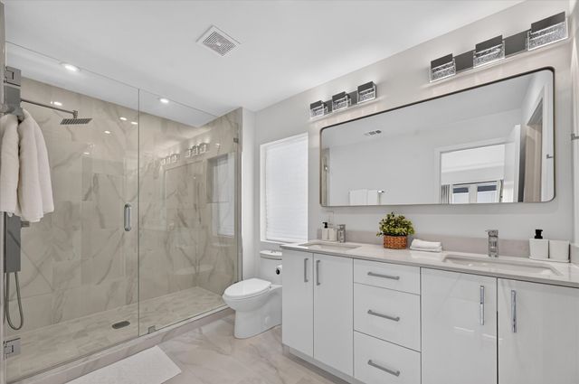 834 Mcbroom Street, Dallas, TX 75212